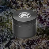 BIGFUN XL 3-Inch Aluminum Grinder photo 4